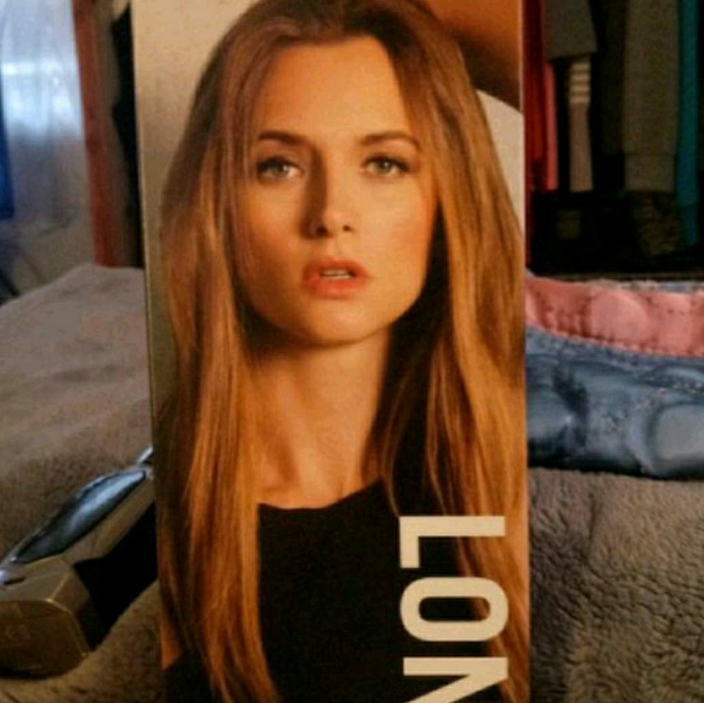 Hairdo Buttered Toast 16 inch clip in extensions